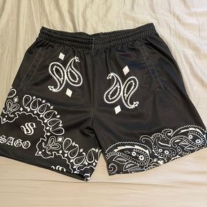 Sago shorts black